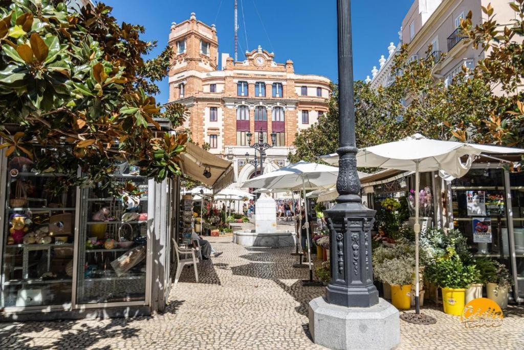 Casa Del Mercader By Cadiz Time Apartments Екстериор снимка